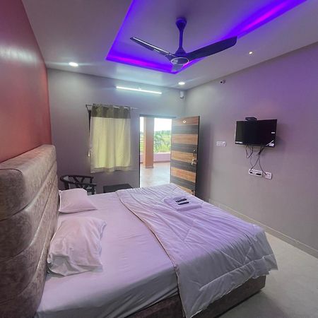 Hotel Aero One Карнул Екстер'єр фото
