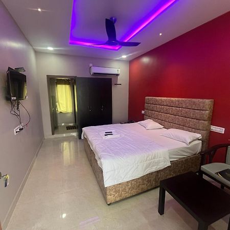 Hotel Aero One Карнул Екстер'єр фото